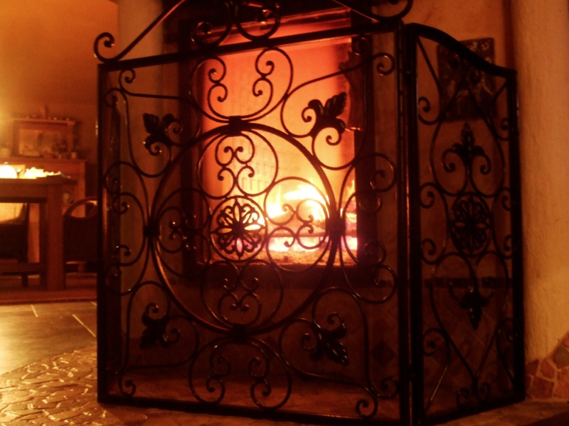 Kaminschutz, Ofenschutz, Kamingitter, Spritzschutz, Funkenschutz