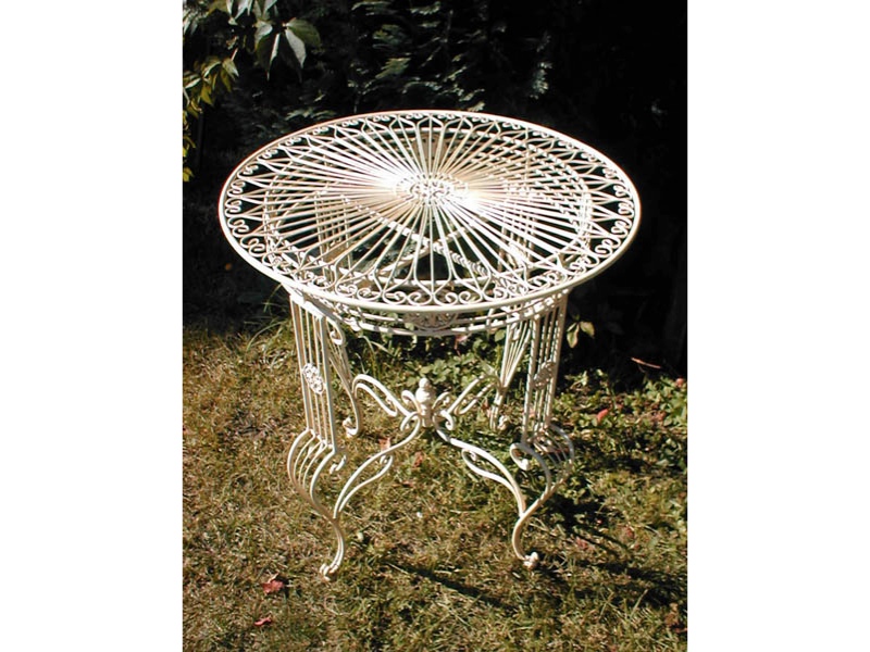 Romantische Gartenmöbel im Toskana-Stil, klappbar aus Schmiedeeisen